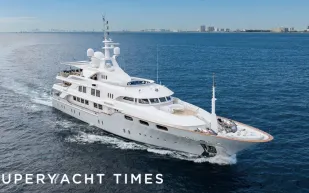 اليخت الفاخر "Starfire" للبيع مقابل 16.7 مليون دولار