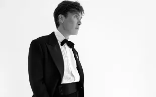 رسميًا.. "كيليان ميرفي" الوجه الإعلاني الجديد لـ "فيرساتشي"