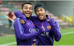 "نيمار" وقضية "داني ألفيش".. هل أنقذ نجم الهلال قائده من السجن؟
