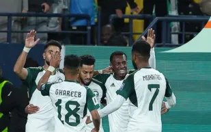 "الدوسري" يقود السعودية لفوز مهم على طاجكستان في تصفيات مونديال 2026 (فيديو)