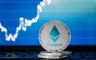 ثاني أكبر عملة مشفرة تواجه تدقيقًا تنظيميًّا جديدًا