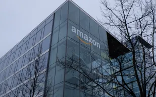 "Cisco" و"Sony" و"Amazon" في المقدمة.. شركات التكنولوجيا تواصل تسريح موظفيها