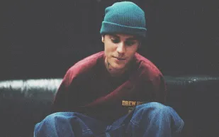 دموع جاستن بيبر على إنستجرام تُثير موجة من القلق بين جمهوره