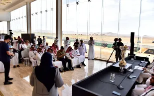 كأس العُلا للهجن.. منافسة شرسة بين نخبة الهجانة بالمنطقة والعالم