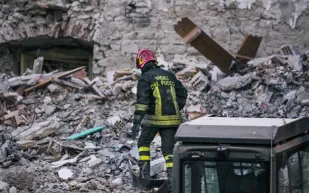 رد فعل غريب من مذيعتين في تايوان خلال الزلزال المدمر  (فيديو)