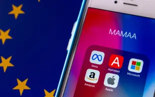 قوانين صارمة في الاتحاد الأوروبي لتنظيم المنصات الرقمية العملاقة