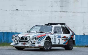 سيارة "Lancia Delta S4 Rally" موديل 1985 للبيع في مزاد بـ "موناكو"