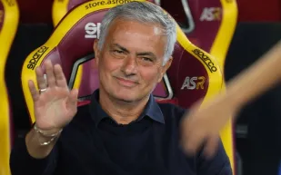 تقارير: مورينيو يقترب من قيادة فناربخشة التركي