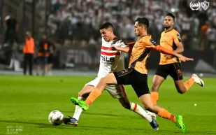 الزمالك يتوج بالكونفدرالية الإفريقية على حساب نهضة بركان المغربي (فيديو)