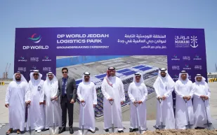 بقيمة 250 مليون دولار.. منطقة لوجستية لمواني دبي العالمية في ميناء جدة (فيديو)