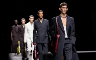 8 حيل ذكية لإطالة القامة.. دليل الموضة لقصار القامة