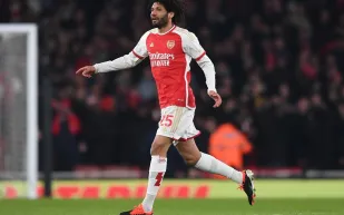 محمد النني يودع جماهير الأرسنال برسالة مؤثرة بعد رحيله عن الفريق 