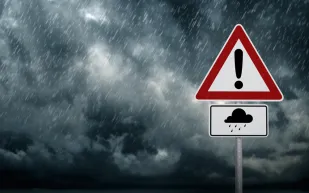 دراسة حديثة تكشف: الأمطار الغزيزة والثلوج تسهم في وقوع الزلازل