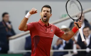 رغم فوزه.. سبب انسحاب نوفاك ديوكوفيتش من رولان غاروس