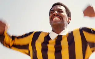 من الملعب إلى الشاشة: رحلة ملهمة في عالم تأسيس الفرق الرياضية