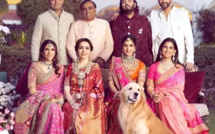 أنانت أمباني يخصص مرسيدس G لكلبه المحبوب (صور)