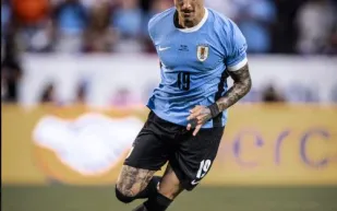 نجم ليفربول يتشاجر مع جماهير كولومبيا ويُضرب بعد نصف نهائي كوبا أمريكا 2024 (فيديو)