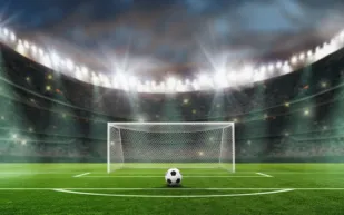 احتساب أحد أغرب ضربات الجزاء في مباراة بالدوري البرازيلي (فيديو)