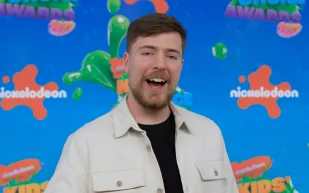 يحقق 700 مليون دولار سنويًّا.. كيف يجني "MrBeast" ثروته بإعادة استثمار كل شيء؟