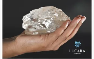 اكتشاف ثاني أكبر ألماسة في العالم بمنجم "كاوري" الشهير في بوتسوانا