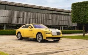 Rolls-Royce Spectre Semaphore: الفخامة المطلقة في إصدار أصفر فريد