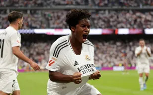 دخل التاريخ .. إندريك  أصغر أجنبي يسجل لريال مدريد في «لاليغا» (فيديو)