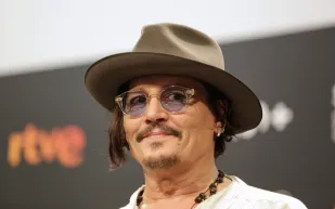 "جوني ديب" يعلق لأول مرة حول معاناته مع طليقته