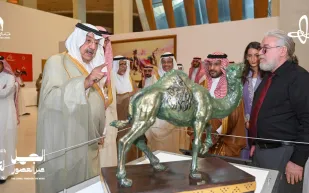 بمشاركات عالمية.. "إثراء" يطلق معرض "الجمل عبر العصور"