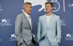 تتباهى بالفخامة والذوق الرفيع.. أبرز ساعات النجوم في مهرجان فينيسيا