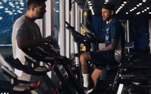 "نيمار" حصل على مبلغ ضخم مقابل كل مباراة خاضها مع "الهلال"