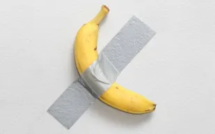 "موزة الحائط" للبيع في مزاد بـ 1.5 مليون دولار