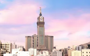 تطوير برج سكني فاخر في "مكة المكرمة" باستثمارات تتجاوز 800 مليون ريال