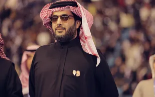 "تركي آل الشيخ" يتصدر أكثر الشخصيات تأثيراً في عالم الملاكمة لعام 2024