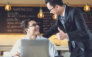 هل يمكن أن تتحول "المعايير العالية" إلى عائق أمام الإنتاجية؟