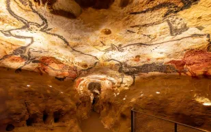 منها كهف مميت.. وجهات فريدة حول العالم ممنوع زيارتها