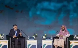  انطلاق جلسات منتدى مكة للحلال 2025