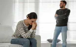 كيف تتجنب الغضب والعصبية مع زوجتك في رمضان؟