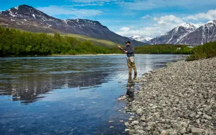 رحلات عيد الفطر 2025.. صيد الأسماك بين التحدي والمغامرة