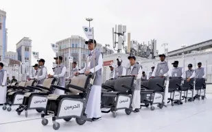 400 عربة كهربائية لتلبية احتياجات المعتمرين خلال رمضان