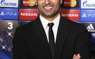 ناصر الخليفي يدرس الترشح لرئاسة "فيفا" خلفًا لإنفانتينو