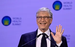 بيل غيتس يوصي بكتاب جديد حول مكافحة الجوع العالمي ويشيد بحلوله المبتكرة