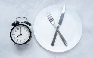 أمراض الثراء: تهديد صحي مشترك للطبقات الغنية والفقراء على حد سواء