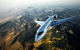 المطارات الأمريكية الأكثر شعبية لرحلات الطائرات الخاصة