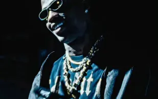 ترافيس سكوت يشتري بوجاتي شيرون سوبر سبورت بقيمة 5.5 مليون دولار (فيديو)