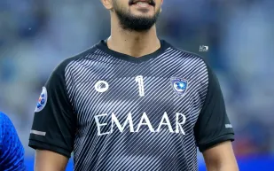  تشكيل الشباب المتوقع أمام الهلال يشهد عودة عبدالله المعيوف 