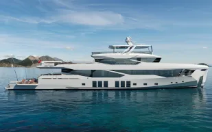 الكشف عن يخت Numarine 47MXP الجديد بطول 153 قدمًا وتصميم ملهم