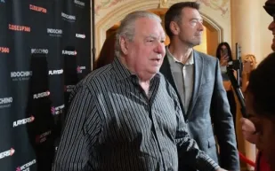 وفاة الملياردير الأميركي ديفيد سيجل بعد مسيرة حافلة في الضيافة والعمل الخيري