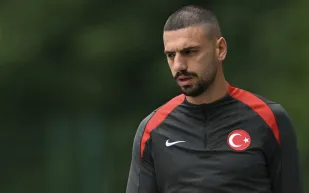 لاعب الأهلي السعودي في دائرة اهتمام  بايرن ميونخ
