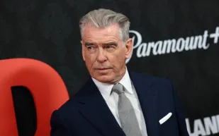 سام نيل: بيرس بروسنان كان الأحق بدور جيمس بوند