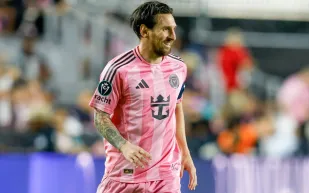 بقيادة ميسي.. ميامي يقلب الطاولة على لوس أنجلوس ويتأهل إلى نصف نهائي الكونكاكاف